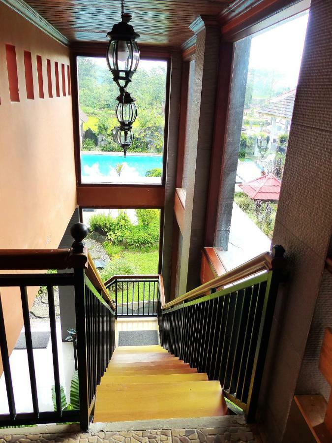 Toraja Torsina Hotel Рантепао Экстерьер фото